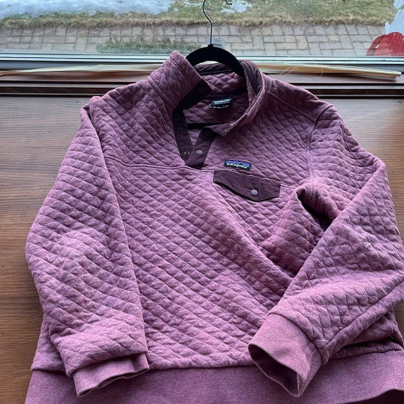 Patagonia Tops - Patagonia Organic Cotton Quilted Pullover - Dusty Rose